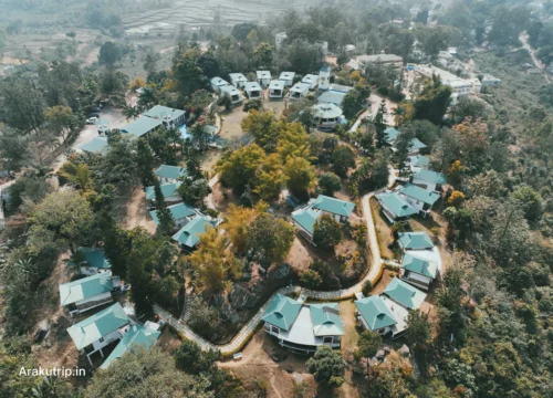 Ananthagiri Hills Resort Booking: A Guide to the Misty Gateway